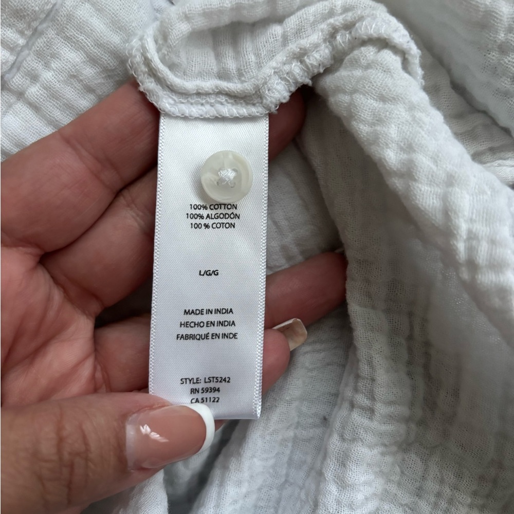 beachlunchlounge White Gauze Button-Down Shirt - Picture 5 of 5